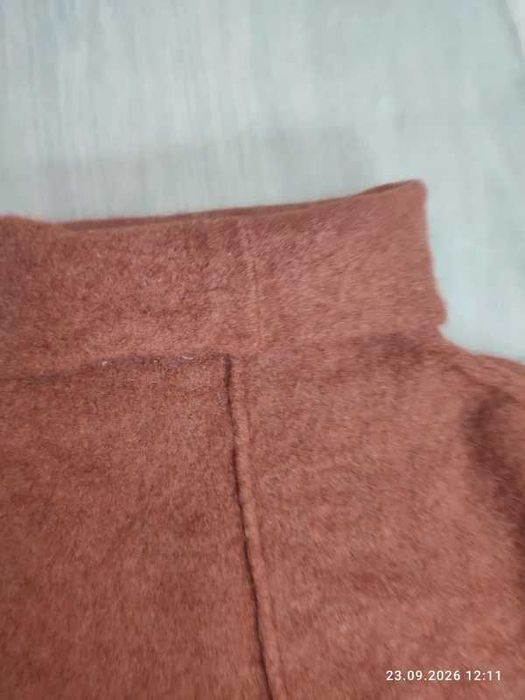 piękny, elegancki sweter w odcieniu brązu rozm. S. 100% kaszmiru