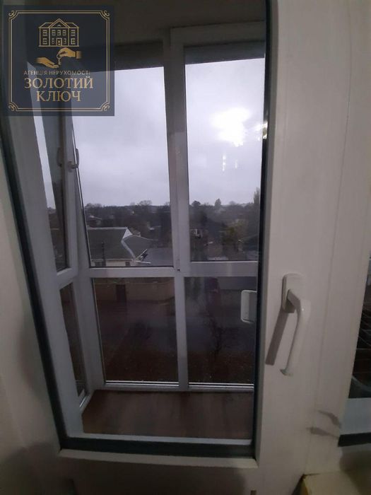 Продам 2 кімнатну квартиру Новомиколаївка