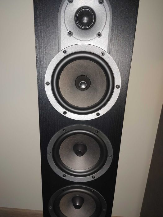 Kolumny Jamo                   .