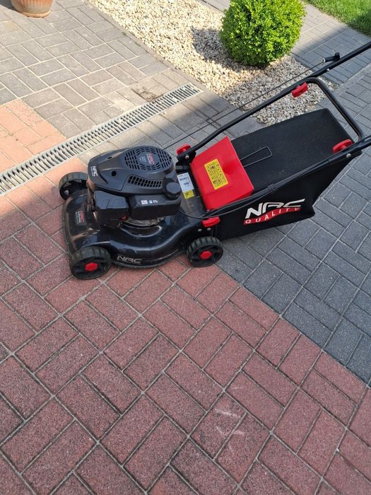 Sprzedam kosiarkę nac