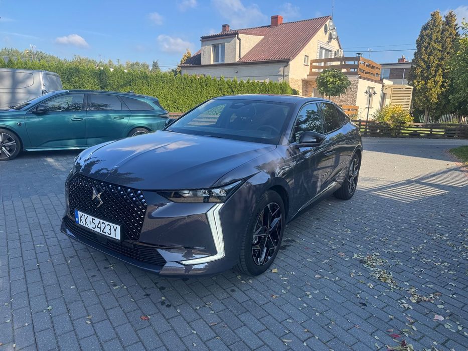 DS Automobiles DS 4