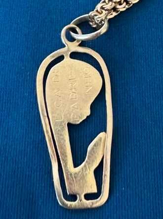 Pendente Santa – Ouro 19.2K (Ouro Português)