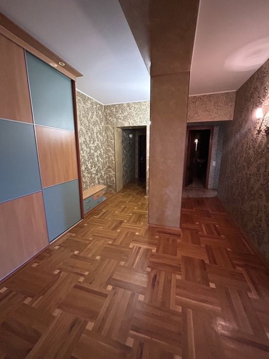 Сдам 3 ком.квартиру!