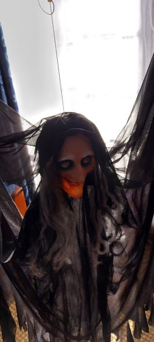 Bruxa mecânica de hallowenn428327565641000965