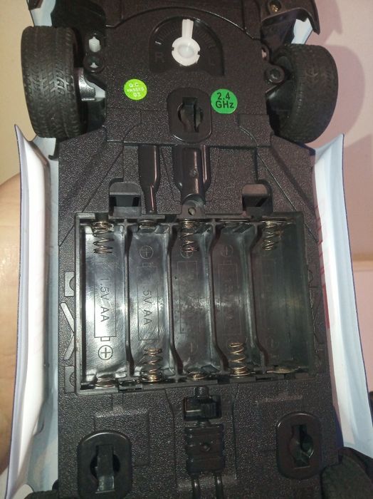 1:16 Maserati Granturismo GT3 на радіоуправлінні