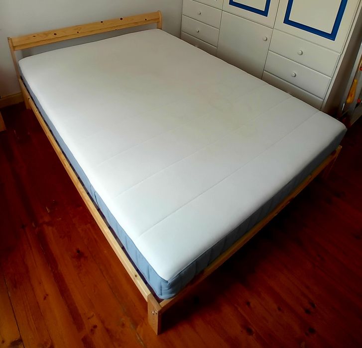 Cama Neiden Casal + Colchão Vesteröy Casal