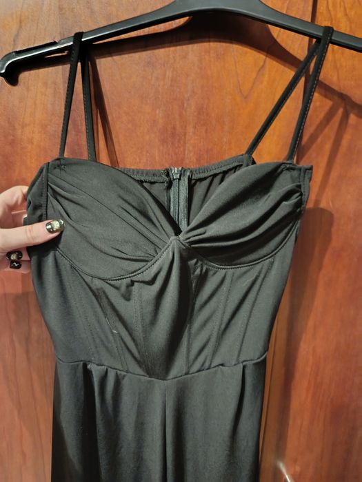 macacão preto justo