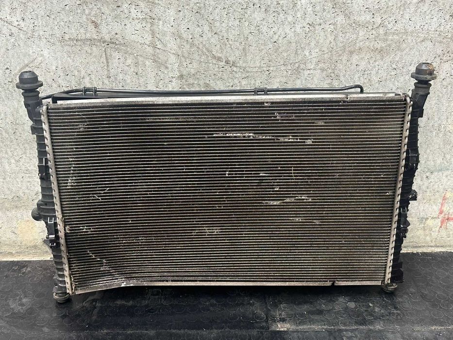 Radiador de Água/ Ventilador Ford Transit 2.0L (2018)
