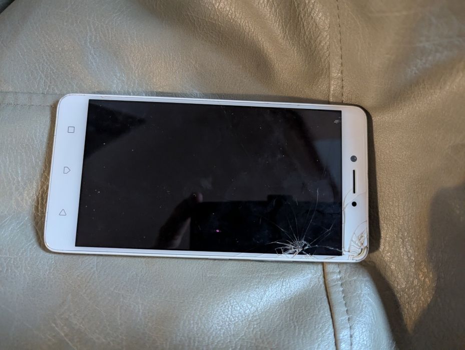 Telefon smartfon lenovo