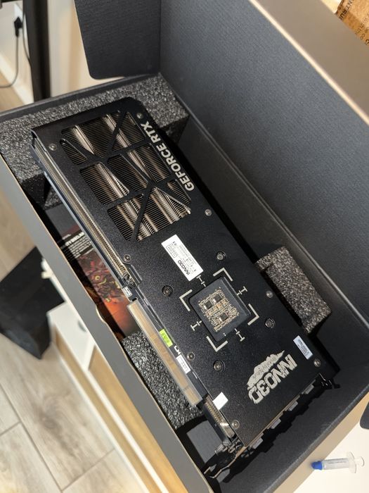 4070 super 12gb gwarancja