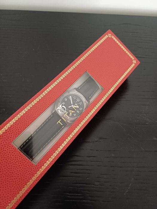Relógio de Pulso (Titan 562SL-05, Novo e Original)