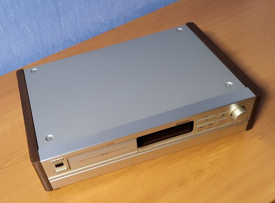 Продам касетну деку Denon DRS-810G Колекційний стан!