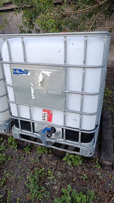 Mauzer 1000 litrów  2 sztuki