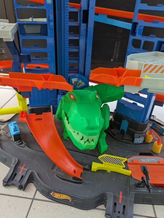 Hot wheels Ultimate garage