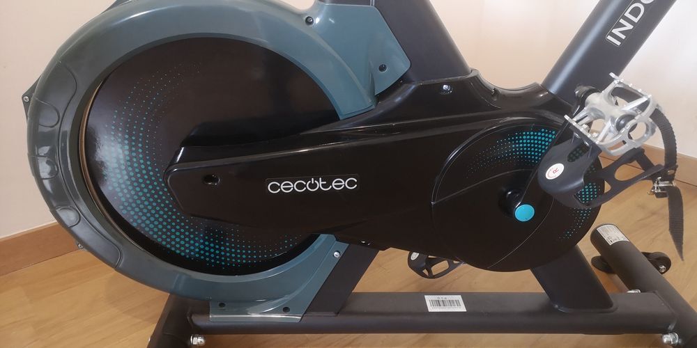 Bicicleta de Spinning Cecotec DrumFit Indoor 13000 Race