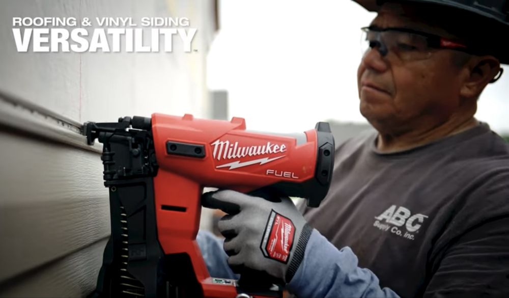 Пістолет цвяхозабивний акумуляторний MILWAUKEE M18 FRCN45-0X (HD кейс)