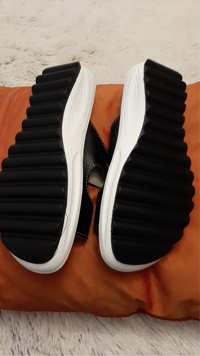 Artigos calcado vestido para senhora