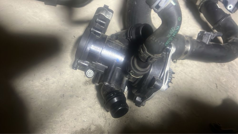 Поддон полуподдон tiguan 2