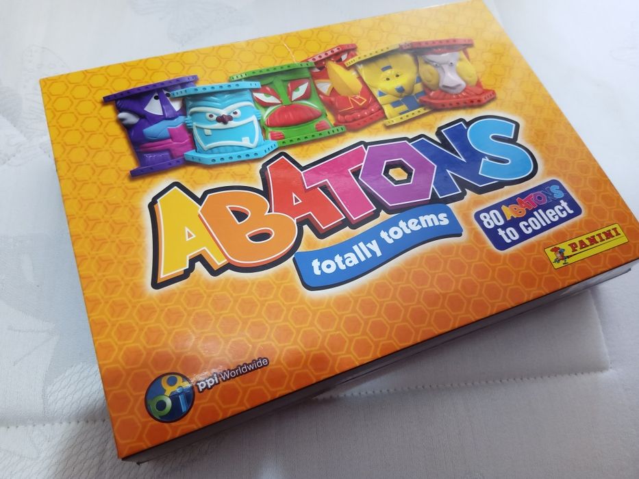 PANINI Abatons totally lote 58 Totens aleatórios