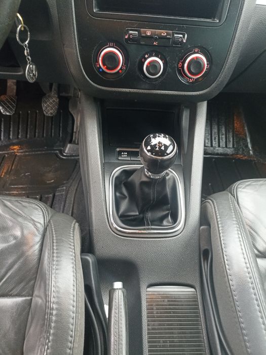 Volkswagen Golf Гольф 5