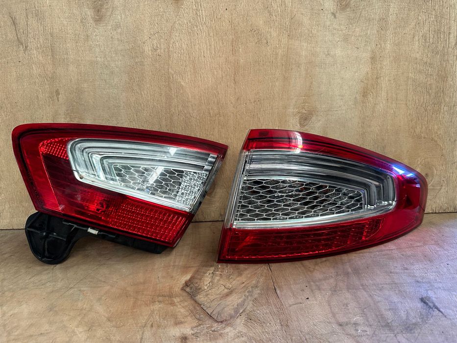 Farolim Farol Tras Direito em LED Ford Mondeo 2011 Original CARRO