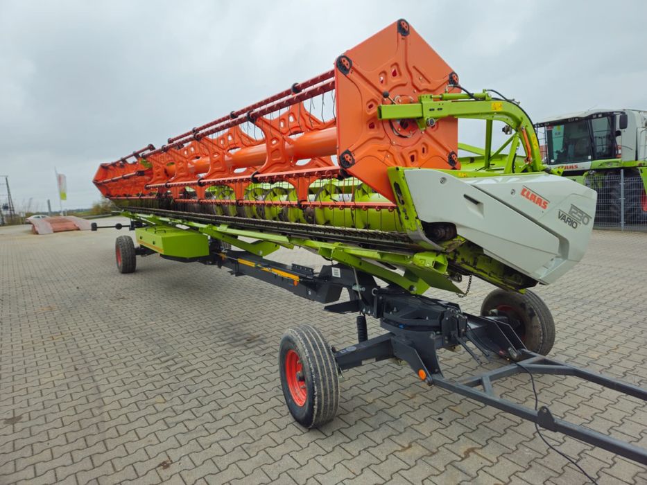 Claas Lexion 780 + Vario1230 GPS Laser Pilot