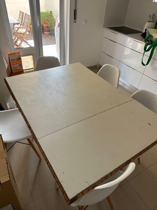 Mesa antiga Restaurada