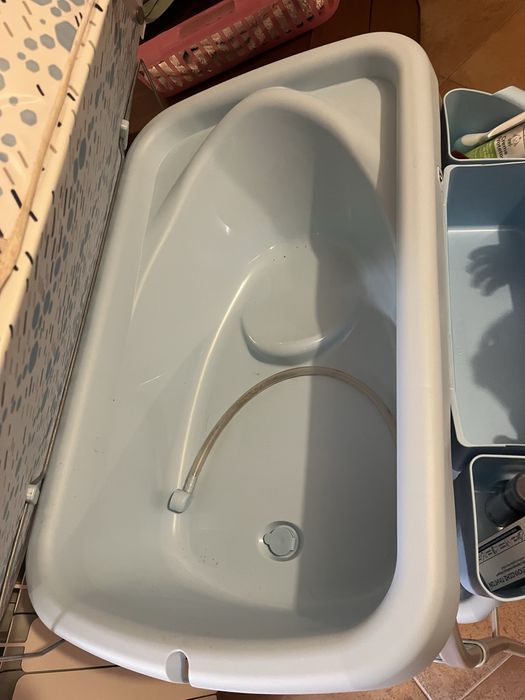 Banheira e fraldario chicco