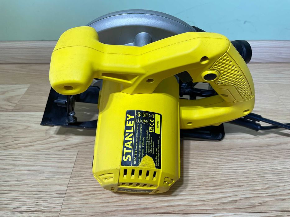 Stanley STSC1618 Дискова пила (циркулярка) 1600W