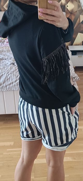 Bluza z kapturem! Rozmiar M/L! Jak nowa!