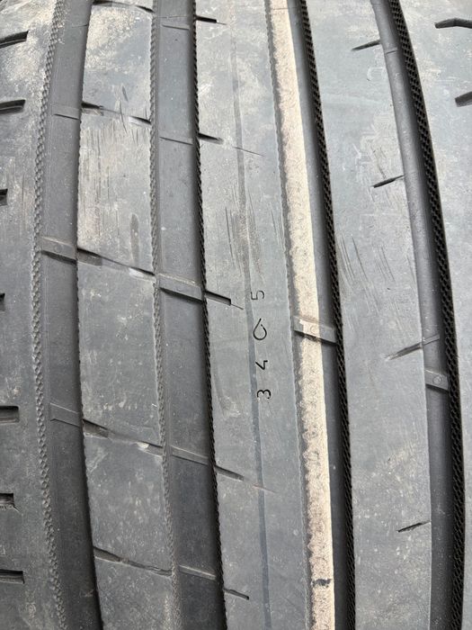 opony Nokian powerproof  255/35/r20  3szt