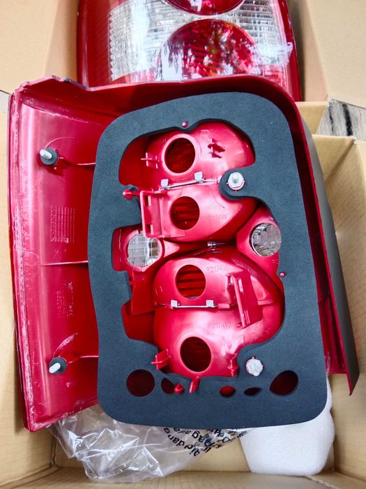 VW PASSAT B5 LIFT lampy tył komplet nowe idealne
