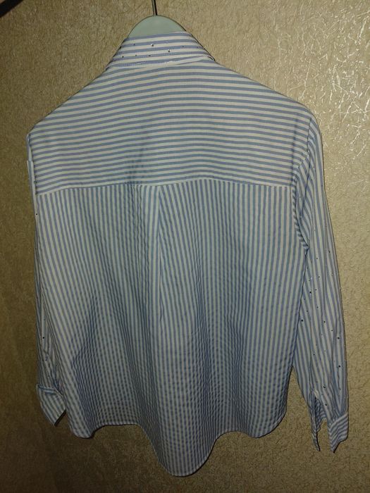 Жіноча сорочка розмір L