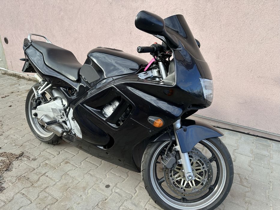 Honda CBR600 f3 Nowe Opony Sprawny