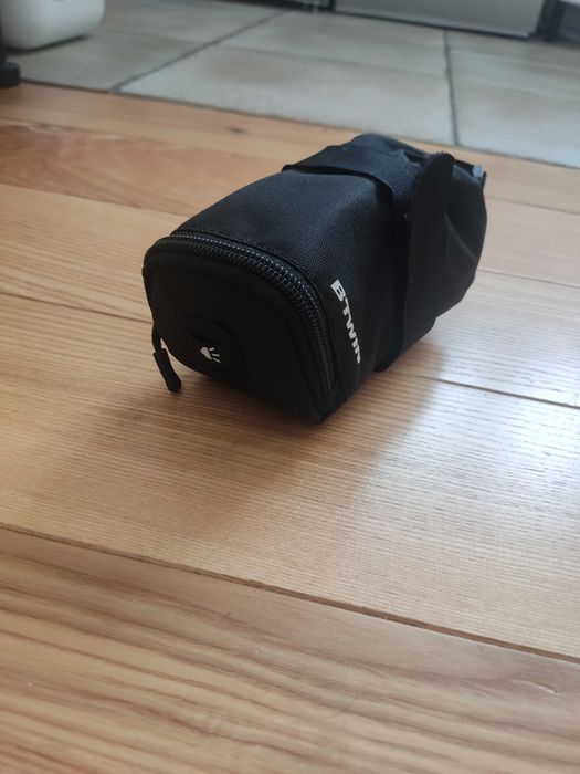 Torebka rowerowa pod siodło 0,5l btwin