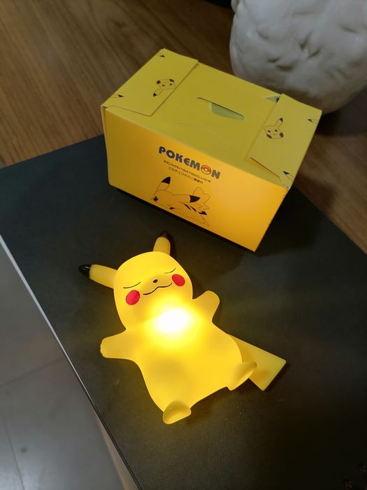 Pokémon com luz  led