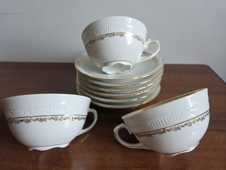 Porcelana Chodzież stara filiżanki