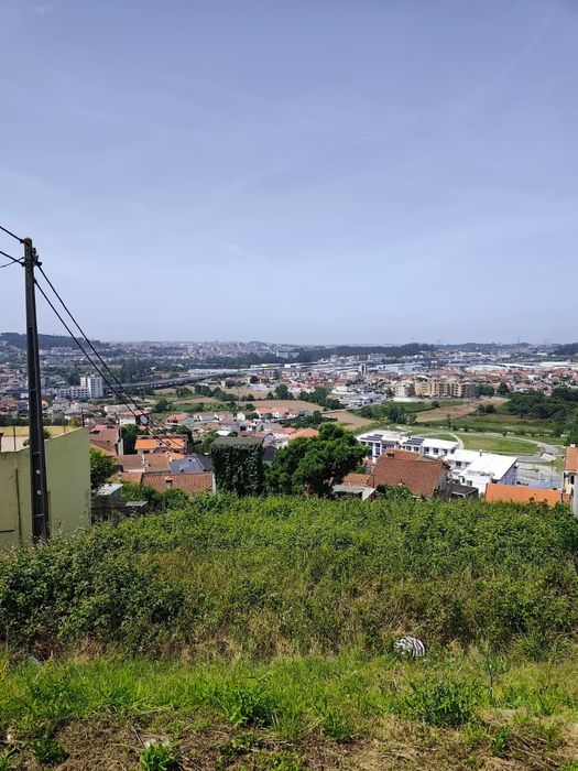 Terreno Alfena vista desafogada até zona marítima