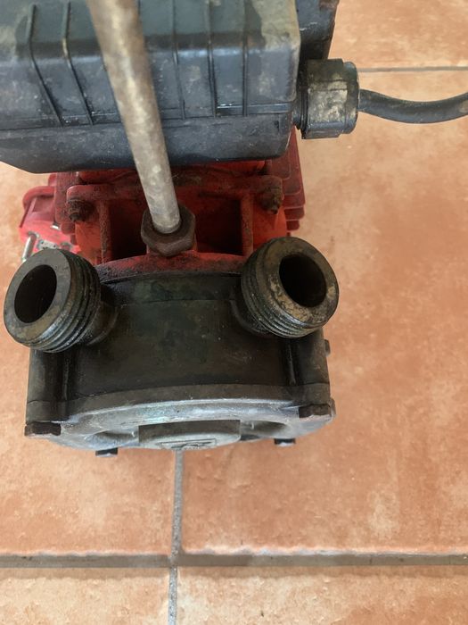 Motor de extraçao de vinho