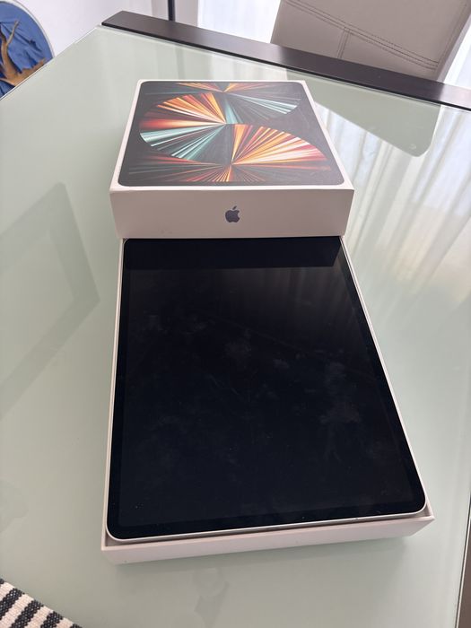iPad Pro 12.9" M1 128GB Wi-Fi - Para Reparo/ Peças | iCloud Livre