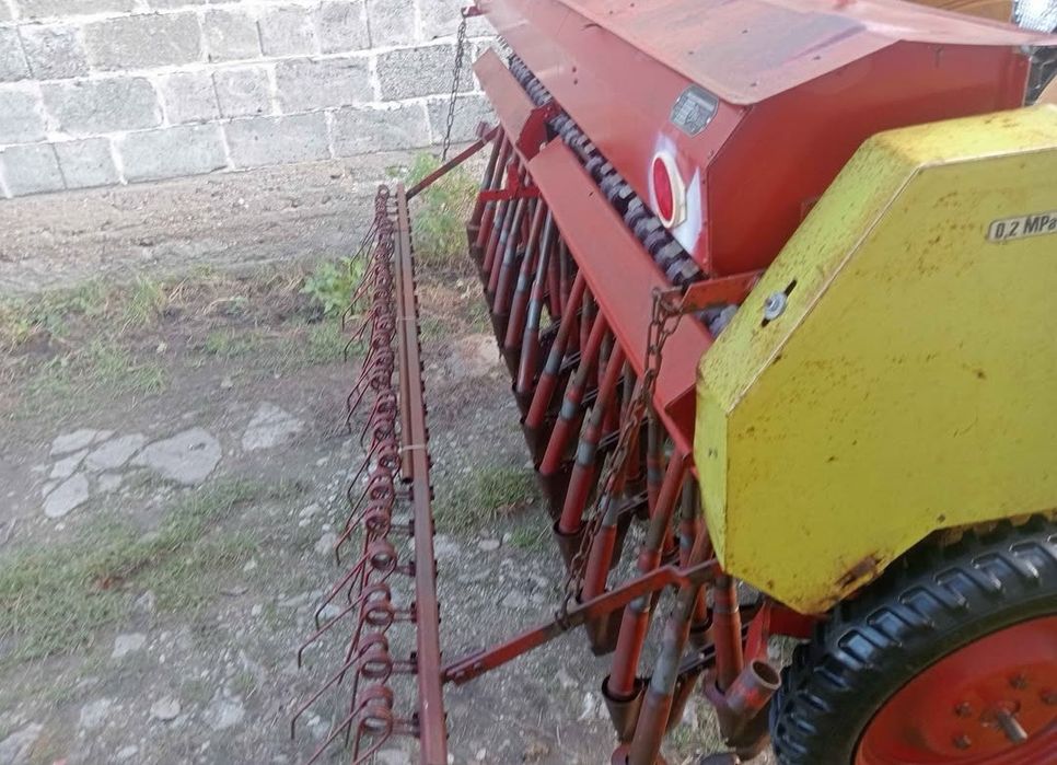 Unikat Siewnik poznaniak  2.7 i 3m w stanie idealnym czesci od pierwsz