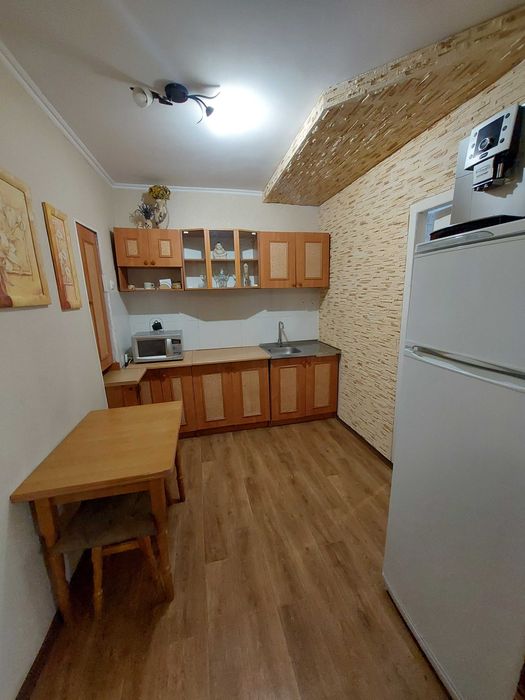 Продаж 2- ох кімнат в гуртожитку