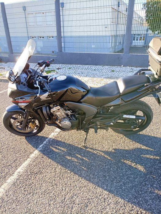 Mota Honda CBF 600SA