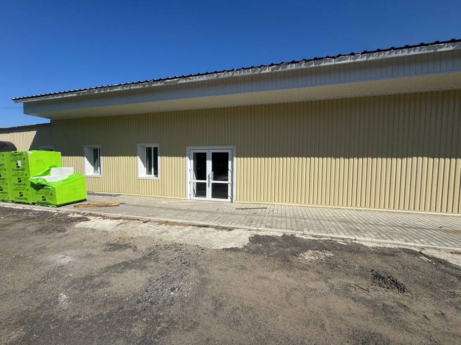 Оренда під магазин 200м2