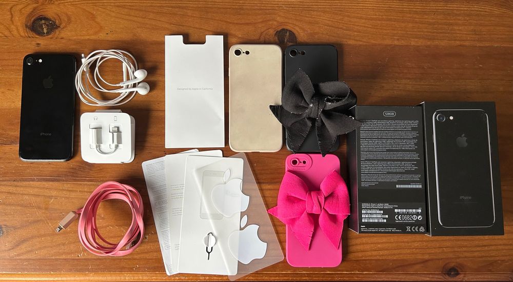 iPhone 7 Jet Black 128GB – Impecável + Acessórios