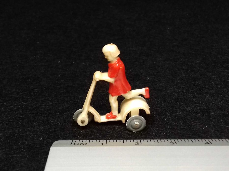 Siku Germany - Girl on roller - 1950`s