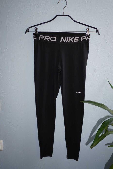 Спортивні лосини nike pro