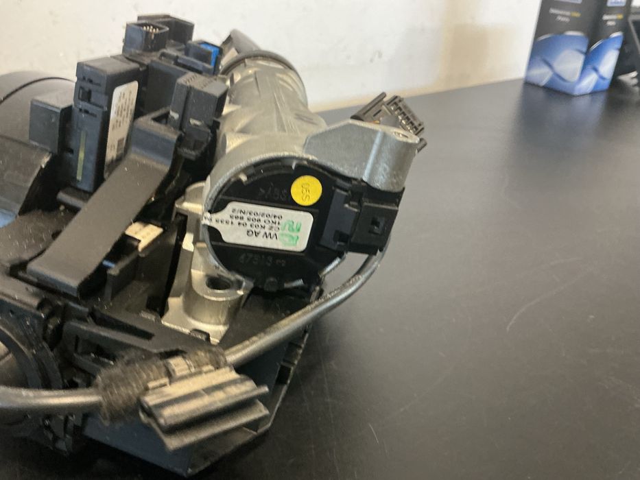 CANHAO DE IGINIÇAO E CHAVE  AUDI A3 8P ANO 2003