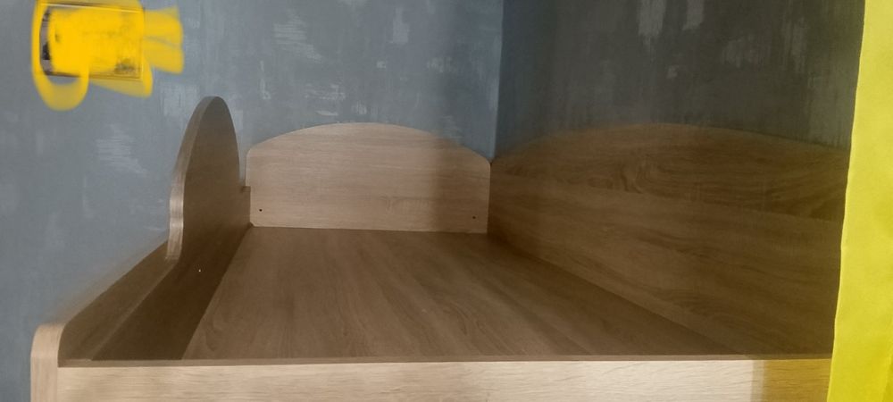 Дитяче ліжко горище з столом та шафою 3в1