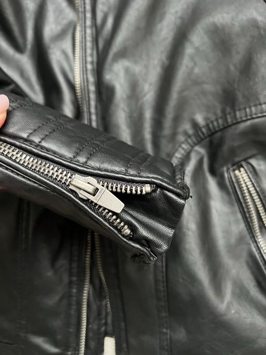 Шкірянка Zara 122